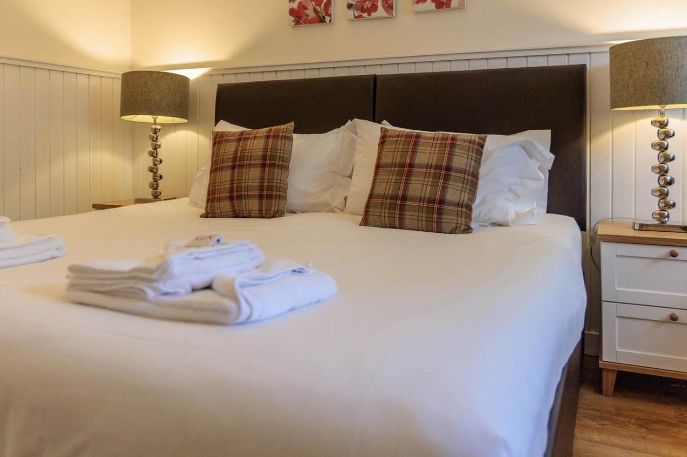Shore House Tarbet Ngoại thất bức ảnh